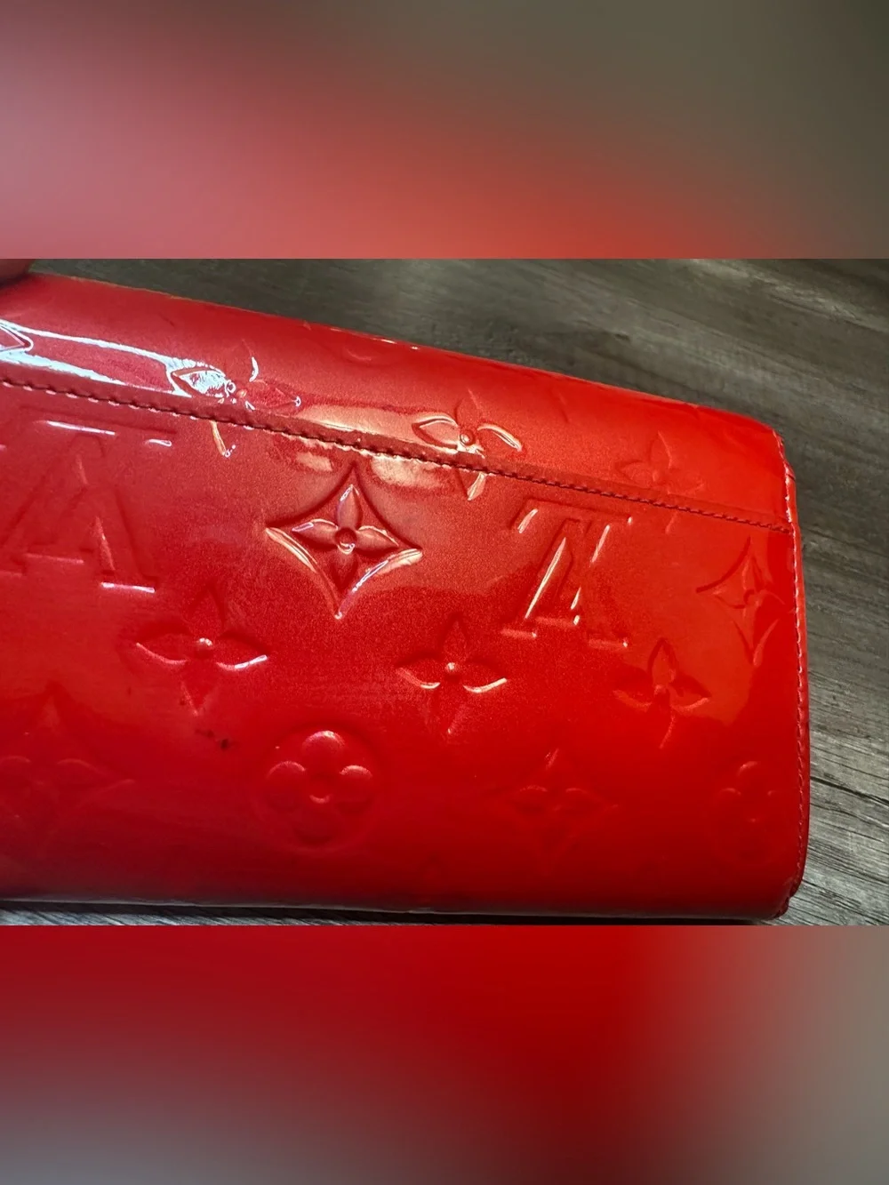 Louis Vuitton Sarah Red Vernis